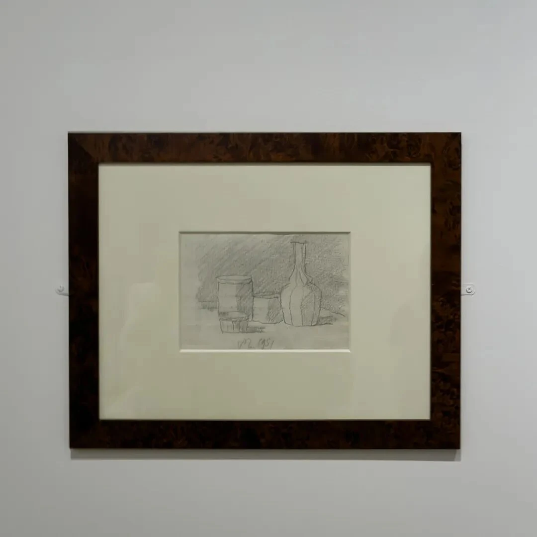 乔治·莫兰迪，《静物》，1951年T.P.1951/2，纸本铅笔。莫兰迪博物馆，博洛尼亚